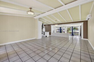2606 Gulfstream Ln in Fort Lauderdale, FL - Building Photo - Building Photo