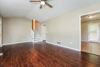 3230 Westview Terrace in Powder Springs, GA - Building Photo - Building Photo