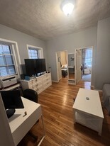 76 Phillips St, Unit A Apartamentos