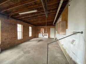 809 E Wilson St in Tuscola, IL - Building Photo - Building Photo