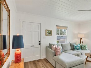 2082 Webber St in Sarasota, FL - Building Photo - Building Photo