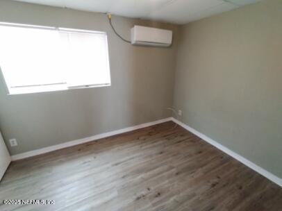 2146 Inwood Terrace in Jacksonville, FL - Foto de edificio - Building Photo