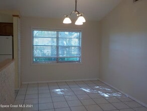 520 Avondale Rd NE in Palm Bay, FL - Building Photo - Building Photo