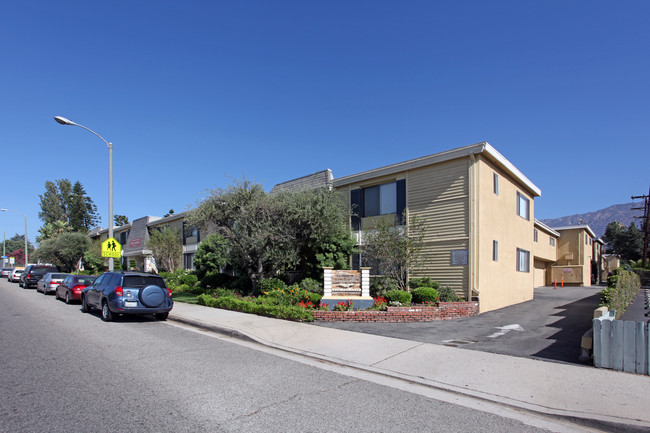 The Foothills at Eaton Canyon in Pasadena, CA - Building Photo - Building Photo