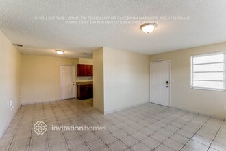 868 W 30th St in Hialeah, FL - Building Photo - Building Photo