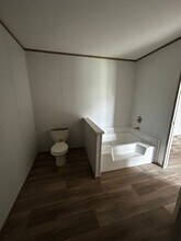 127 Hubert Blvd in Hubert, NC - Foto de edificio - Building Photo