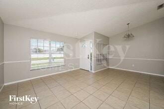 1523 Birchstone Ave in Brandon, FL - Building Photo - Building Photo