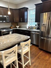 177 E St, Unit 2 in Boston, MA - Building Photo - Building Photo