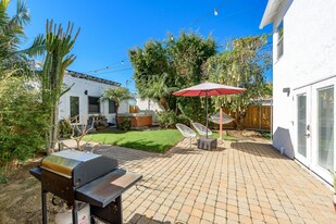 3270 Cedar St in San Diego, CA - Building Photo