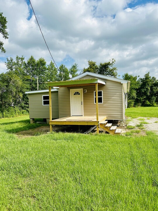 1492 Joe Miller Rd in Lake Charles, LA - Building Photo