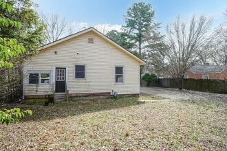 307 N Layton Ave in Dunn, NC - Building Photo - Building Photo