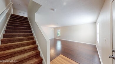 5000 Magnolia Valley Dr in Jacksonville, FL - Building Photo - Building Photo