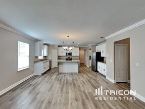 9358 Mallard St in Spring Hill, FL - Building Photo - Building Photo