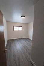 1464 Grand Ave, Unit A in Schofield, WI - Foto de edificio - Building Photo