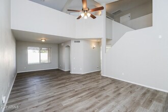 897 N Kingston St in Gilbert, AZ - Building Photo - Building Photo