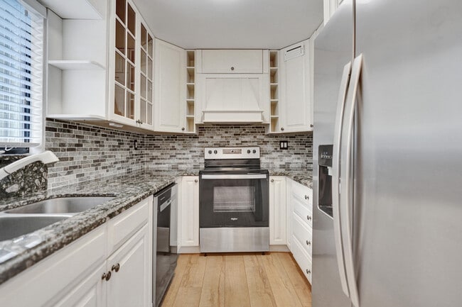 15036 Ashland Ln in Delray Beach, FL - Building Photo - Building Photo