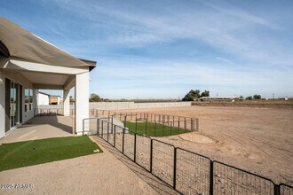 7721 S 220th Ln in Buckeye, AZ - Building Photo - Building Photo