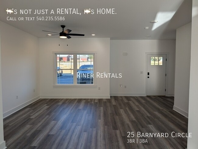 property at 25 Barnyard Dr