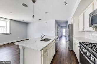 1480 Harvard St NW, Unit 1 in Washington, DC - Building Photo - Building Photo