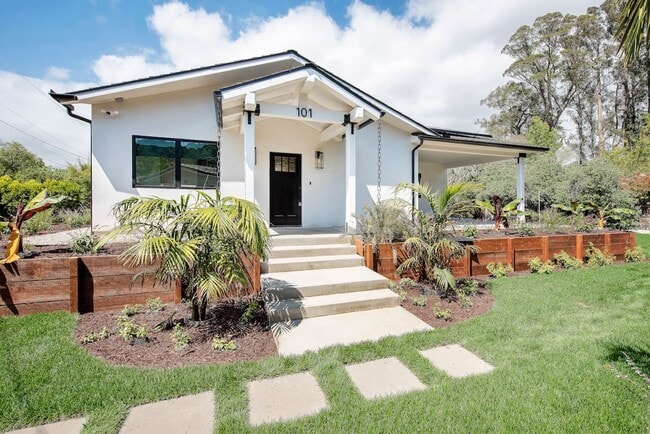 4463 Nueces Dr in Santa Barbara, CA - Building Photo - Building Photo