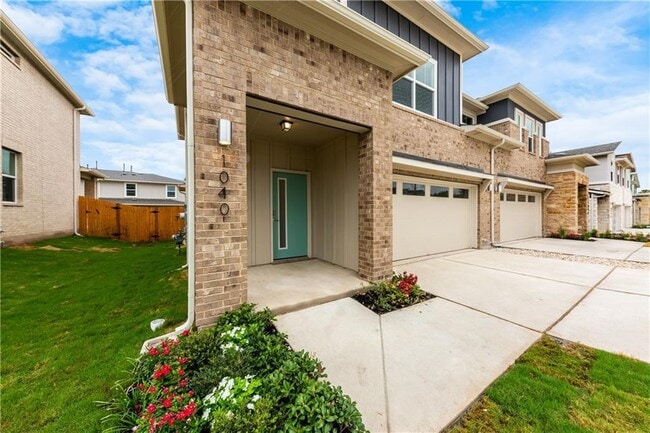 1040 Winnsboro Lp in Round Rock, TX - Foto de edificio - Building Photo