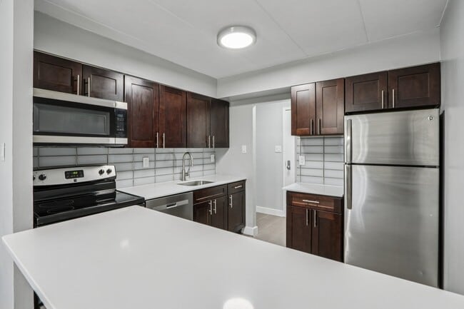 Laverock Place in Philadelphia, PA - Building Photo - Building Photo