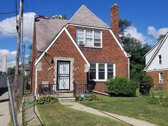 property at 17125 Greenlawn St