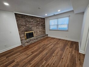 61 Edwards Ave in Florence, KY - Building Photo - Building Photo