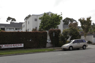 34222 Camino Capistrano in Dana Point, CA - Foto de edificio - Building Photo