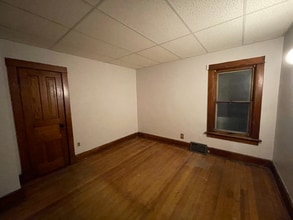 6034 25th Ave in Kenosha, WI - Foto de edificio - Building Photo