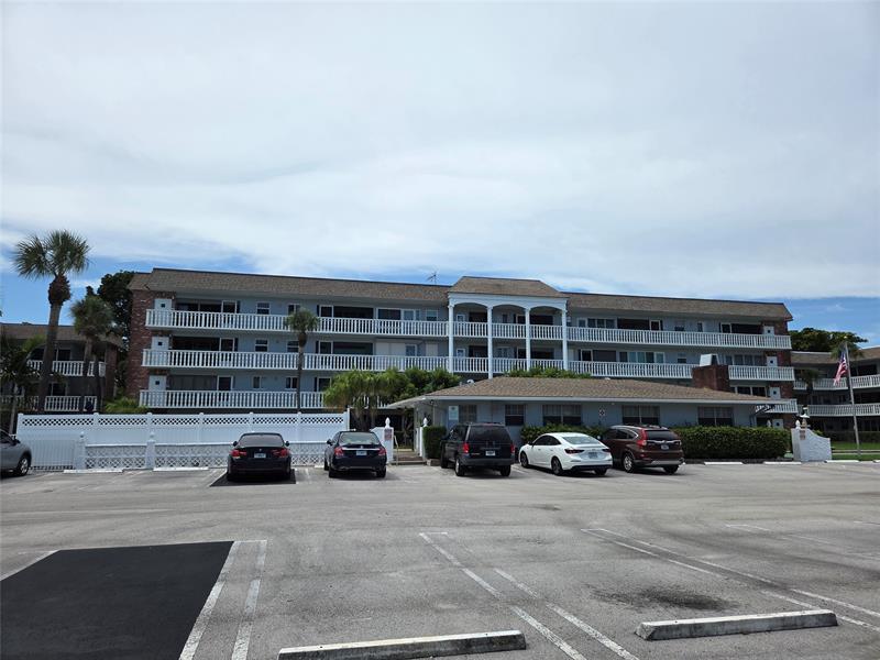 1965 SE 5th Ct in Pompano Beach, FL - Building Photo