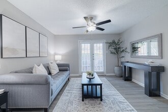 Fossil Hill in Fort Worth, TX - Building Photo - Building Photo