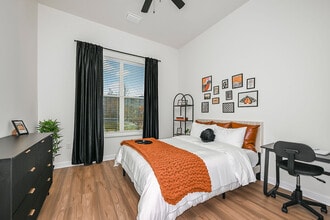 Apollo Apartments in Winter Garden, FL - Foto de edificio - Building Photo