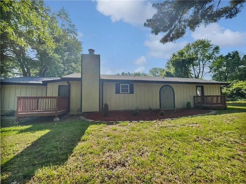 8701 E 109 Terrace in Kansas City, MO - Building Photo