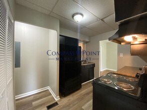 1885 Dunkirk Dr in Lexington, KY - Building Photo - Building Photo