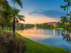 Courtney Chase in Orlando, FL - Foto de edificio - Building Photo