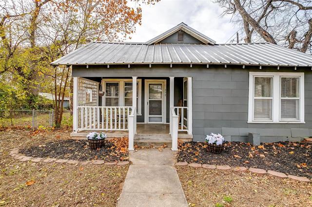 property at 898 N Neblett Ave