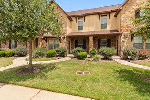 3420 General Pkwy in College Station, TX - Building Photo