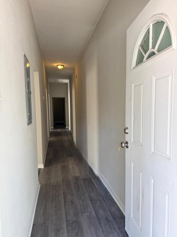 1128 Van Buren St in Jacksonville, FL - Foto de edificio - Building Photo