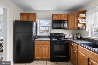 405 E 7th Ave in Ranson, WV - Building Photo - Building Photo