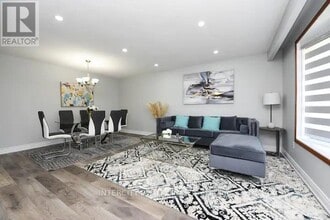 13 Armbro Ave in Brampton, ON - Building Photo - Building Photo