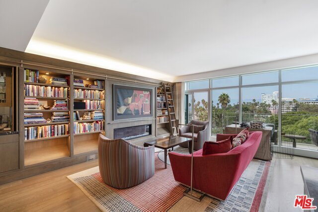 1705 Ocean Ave-Unit -504 in Santa Monica, CA - Building Photo - Building Photo