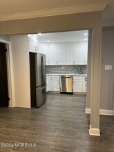118 Amberly Dr in Englishtown, NJ - Building Photo - Building Photo