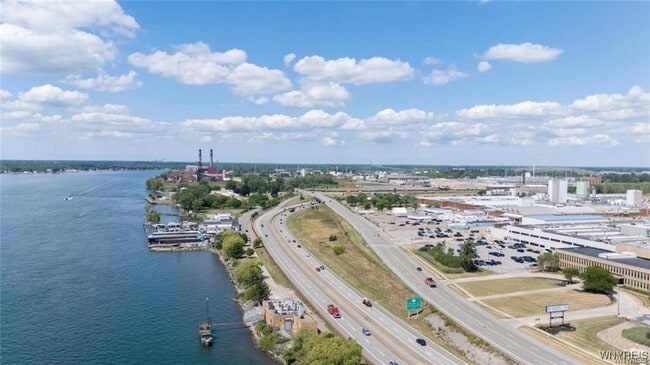 2877 Niagara St in Buffalo, NY - Building Photo - Building Photo