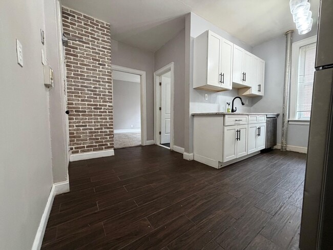 property at 7812 Hudson Ave