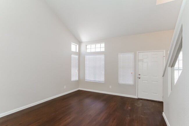 175 Alterra Dr in Henderson, NV - Foto de edificio - Building Photo