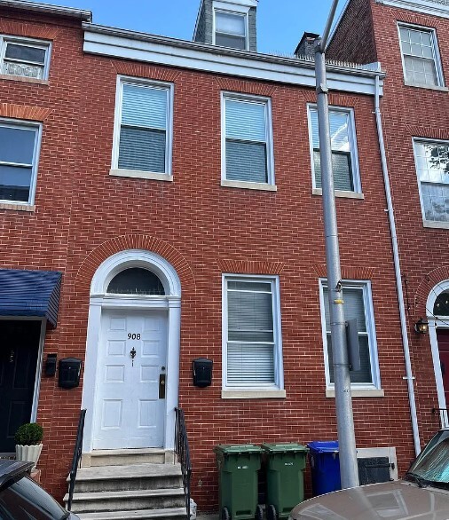 908 Fawn St, Unit 3 in Baltimore, MD - Building Photo