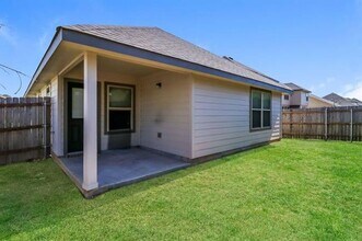 8316 Yaupon Holly Trl in Fort Worth, TX - Building Photo - Building Photo