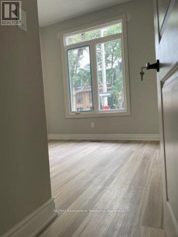 118 Sackville St in Toronto, ON - Building Photo - Building Photo