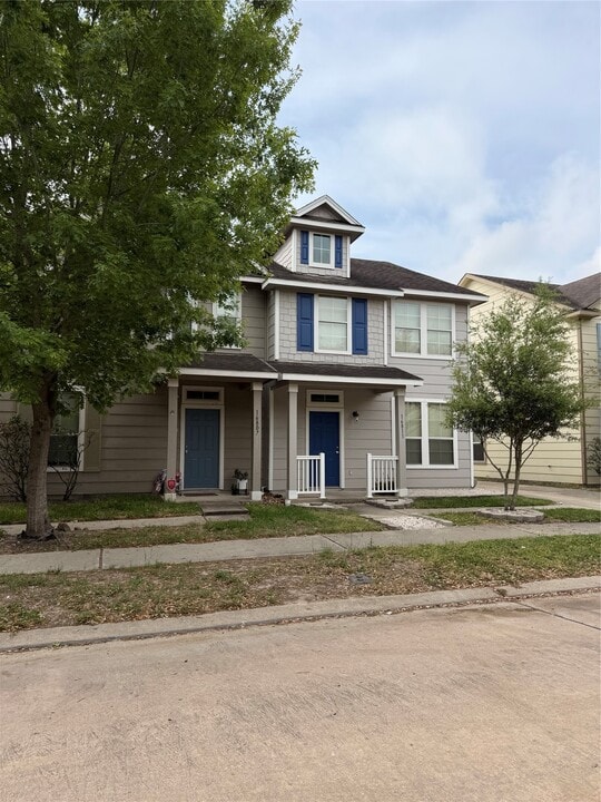 16811 Libson Falls Dr in Houston, TX - Building Photo